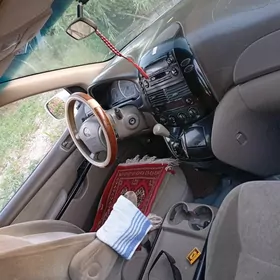 Toyota Sienna 2005