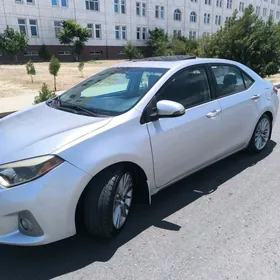 Toyota Corolla 2014