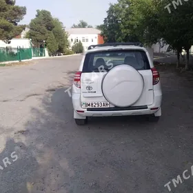 Toyota RAV4 2012