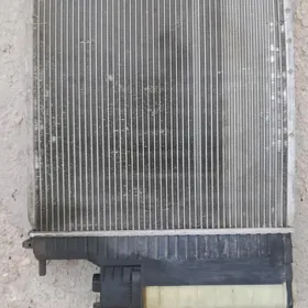 E39 suw radiator