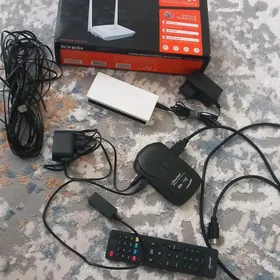 router, swich, tuner, pult