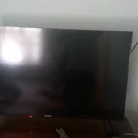 skyworth telewizor