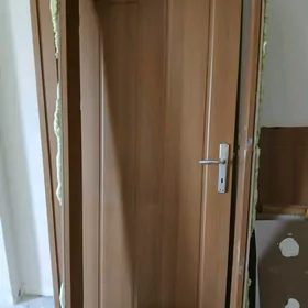 içki. Gapy