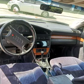 Audi 100 1992