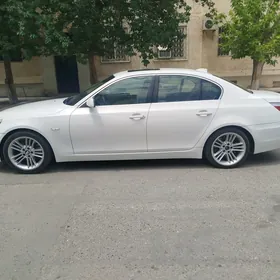 BMW 525 2008