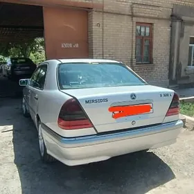 Mercedes-Benz C250 1997