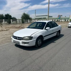 Opel Omega 1998