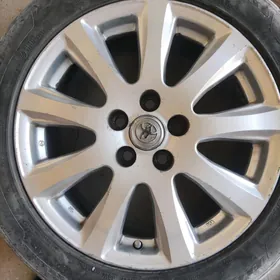 disga toyota kamri 17