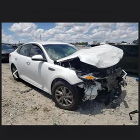 Kia Optima 2019