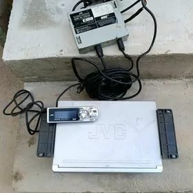 usilitel JVC