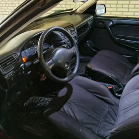 Opel Vectra 1992