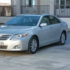 Toyota Camry 2011