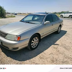 Toyota Avalon 1999