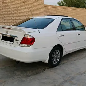 Toyota Camry 2005