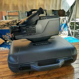 Видеокамера HITACHI