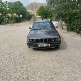 BMW 535 1990