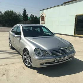 Mercedes-Benz C320 2003