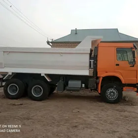 Howo Sinotruk 2011