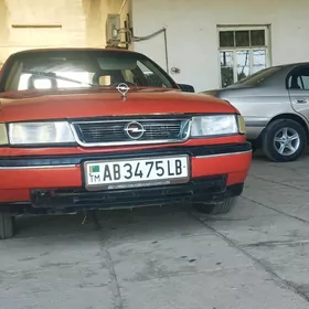 Opel Vectra 1989