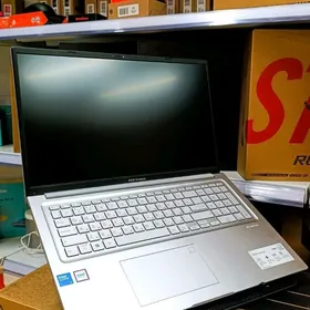 Asus VivoBook/Core 5/16GB RAM