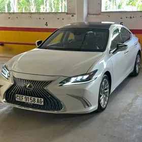 Lexus ES 350 2020