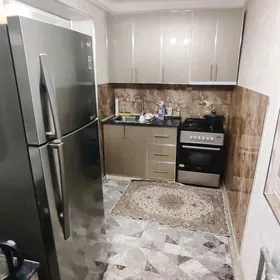 Продам квартиру в 11-м мкр-не