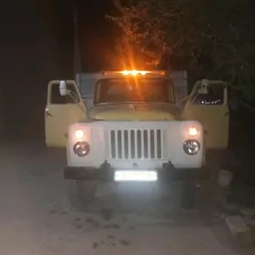 Gaz 53 1983