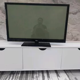 TW 42 LIK LG