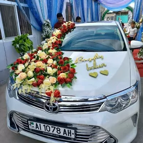 Satlyk maşyn bezegler