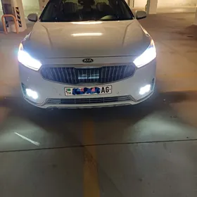 Kia Cadenza 2019