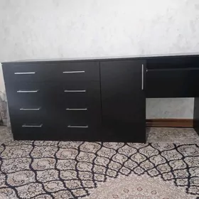şkaf