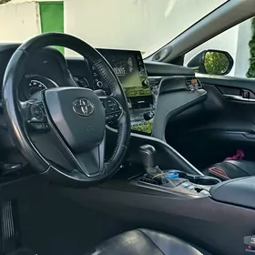 Toyota Camry 2022