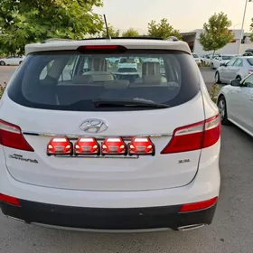 Hyundai Santa Fe 2014