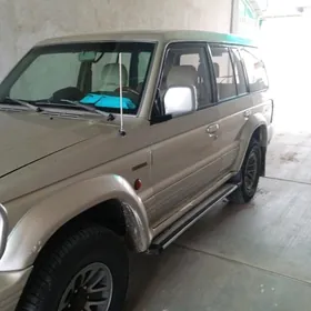 Mitsubishi Pajero 1991