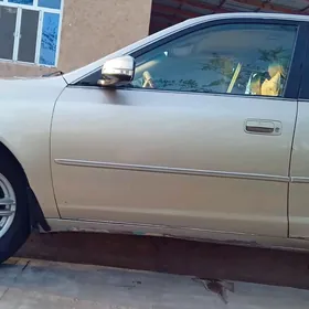 Toyota Avalon 2000