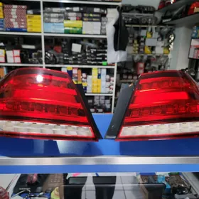 w212