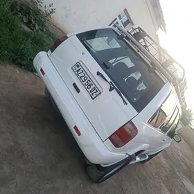 Nissan Pathfinder 1997