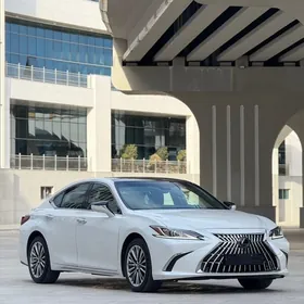 Lexus ES 350 2023
