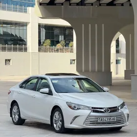 Toyota Camry 2017
