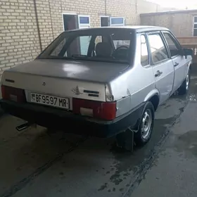 Lada 21099 2003