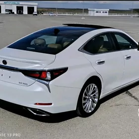 Lexus ES 2019
