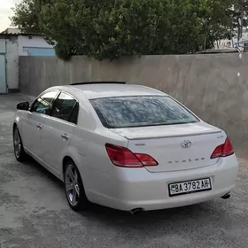Toyota Avalon 2005