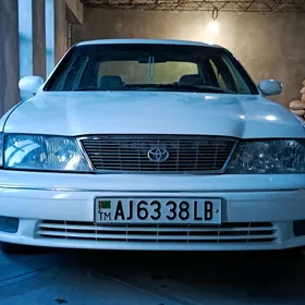 Toyota Avalon 1999