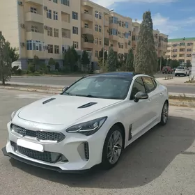 Kia Stinger 2022