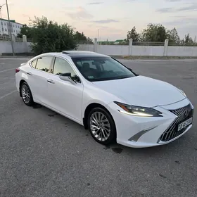 Lexus ES 350 2021