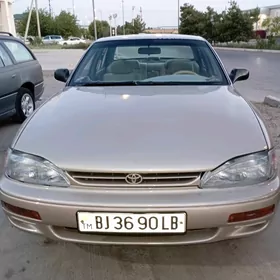 Toyota Camry 1993
