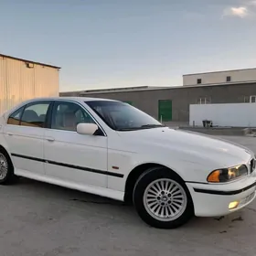 BMW E39 1998