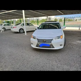 Lexus ES 350 2015