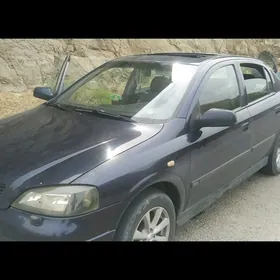 Opel Astra 1998
