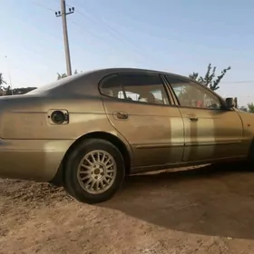 Daewoo Leganza 1998